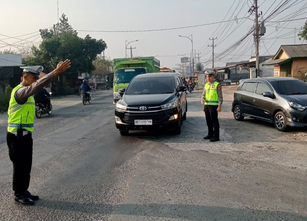 Cegah Kepadatan dan Kecelakaan, Satlantas Lampung Tengah Gelar Pengamanan Pagi