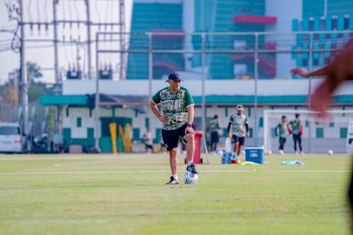 Coach Tavares Bedah Kekuatan PSS, Persebaya Wajib Siap Hadapi Berbagai Skenario
