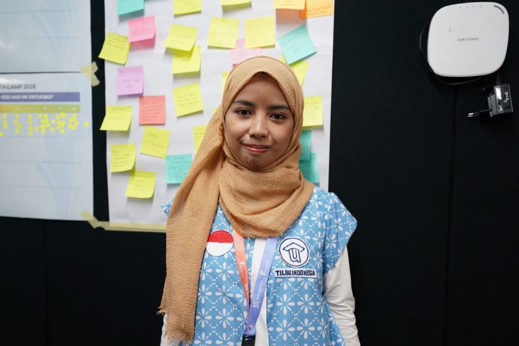 Dari Kelas Bahasa hingga Beasiswa, Fira Ajak Pemuda Indonesia Bertumbuh
