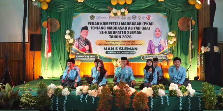 : Ajang unjuk prestasi bagi siswa-siswi madrasah aliyah negeri maupun swasta se-Sleman resmi bergulir melalui PKM Tahun 2026 yang dipusatkan di MAN 5 Sleman, Kapanewon Tempel, Selasa (6/10/2026).