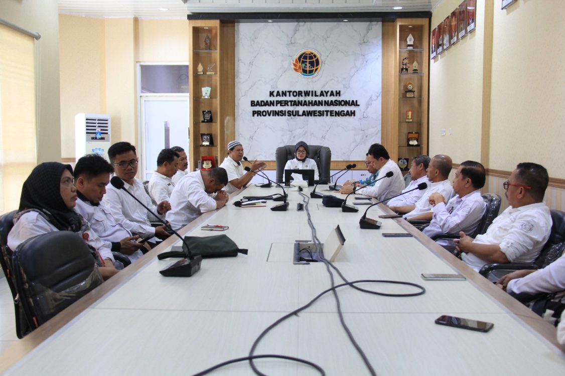 : Pemkab Parigi Moutong memperkuat sinergi lintas instansi melalui kunjungan koordinasi strategis dengan Kanwil BPN Provinsi Sulawesi Tengah di Palu, Rabu (30/9/2026).