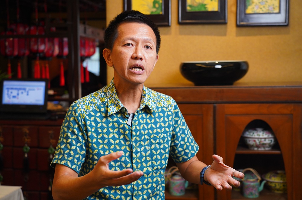 : Pakar keamanan siber dari Vaksincom, Alfons Tanujaya. (Foto: Amiri Yandi/InfoPublik/KPM Kemkomdigi)