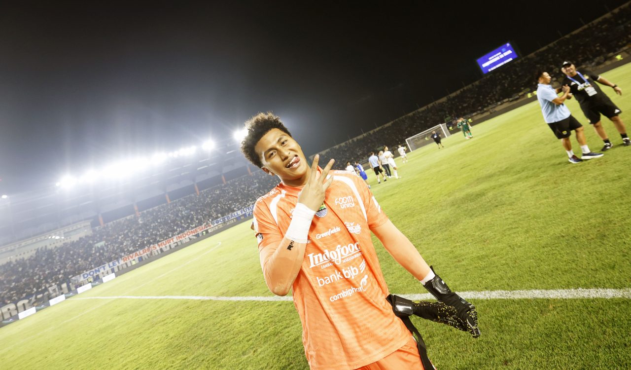 Fitrah Bahagia Kembali Dipercaya Kawal Gawang Persib