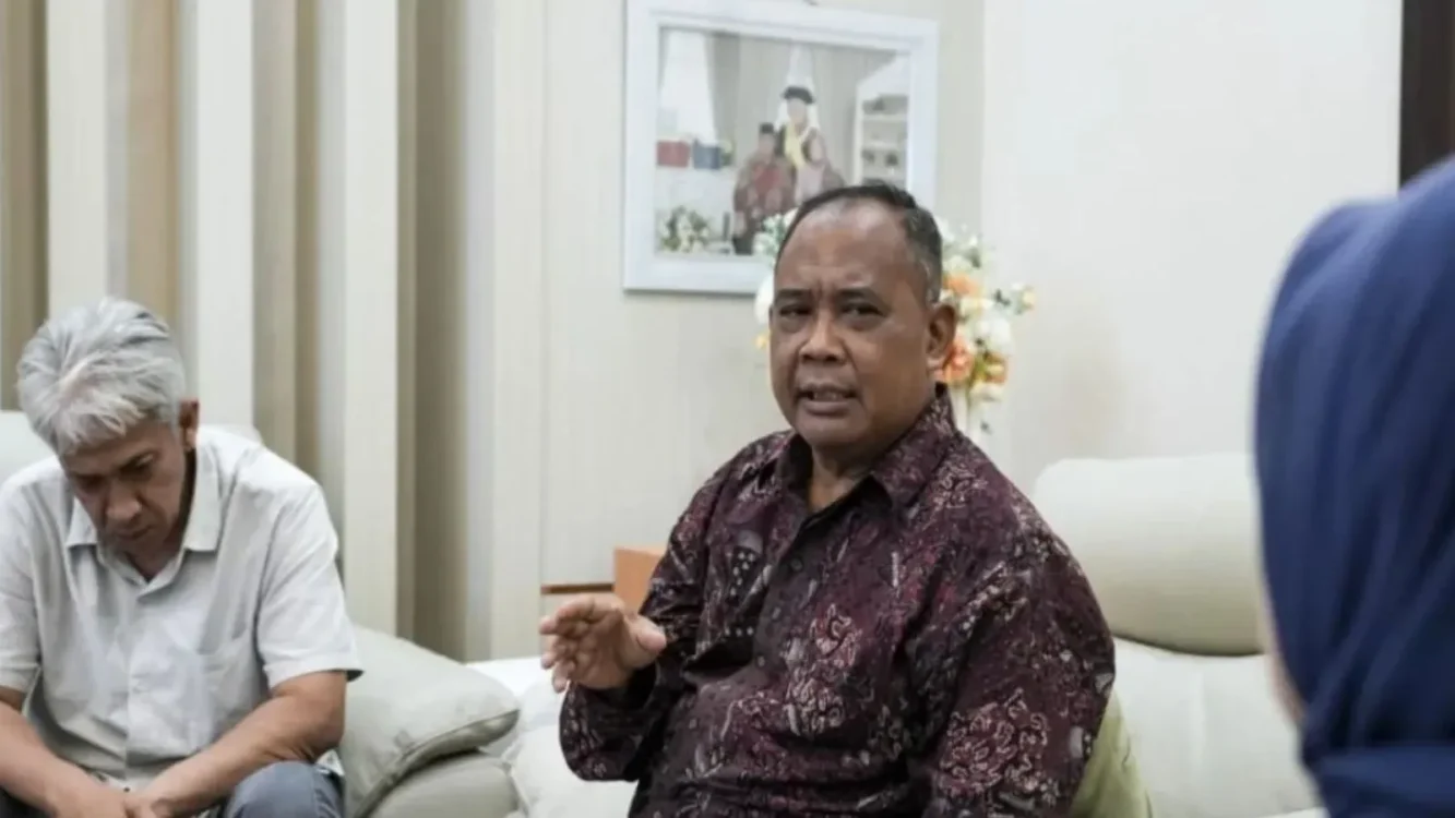 Bupati Sleman Harda Kiswaya
