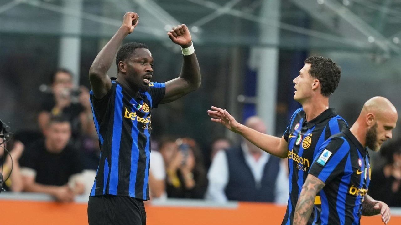 Inter Milan Geser AS Roma usai Kalahkan Parma 3-0 Tanpa Balas