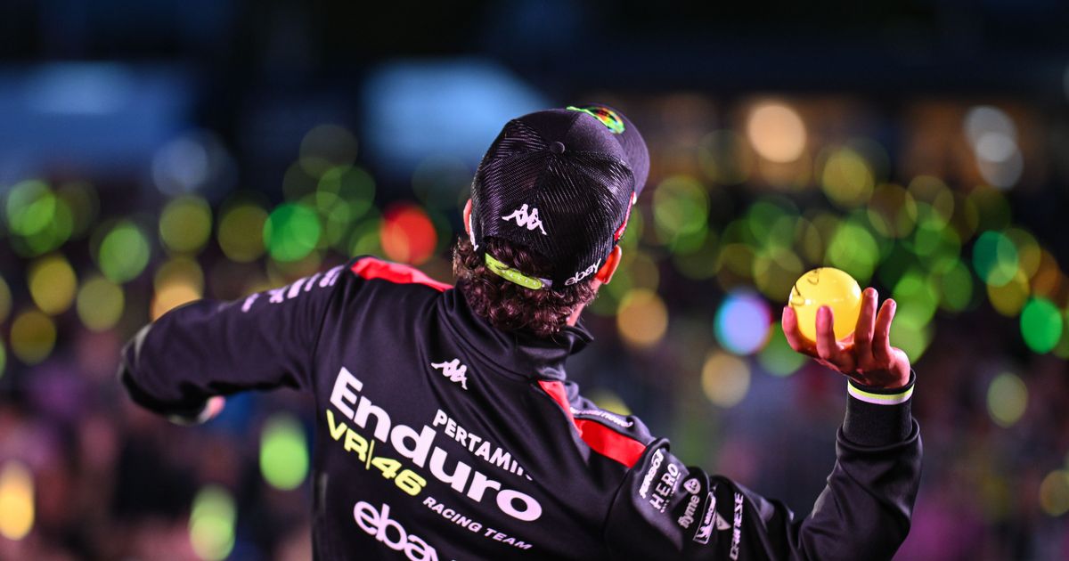 Japanese GP: MotoGP Night Live!