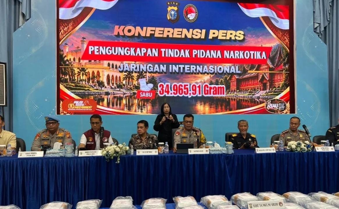 Kapolda Riau Tegaskan Perang terhadap Narkoba, 34,9 Kg Sabu dari Malaysia Digagalkan