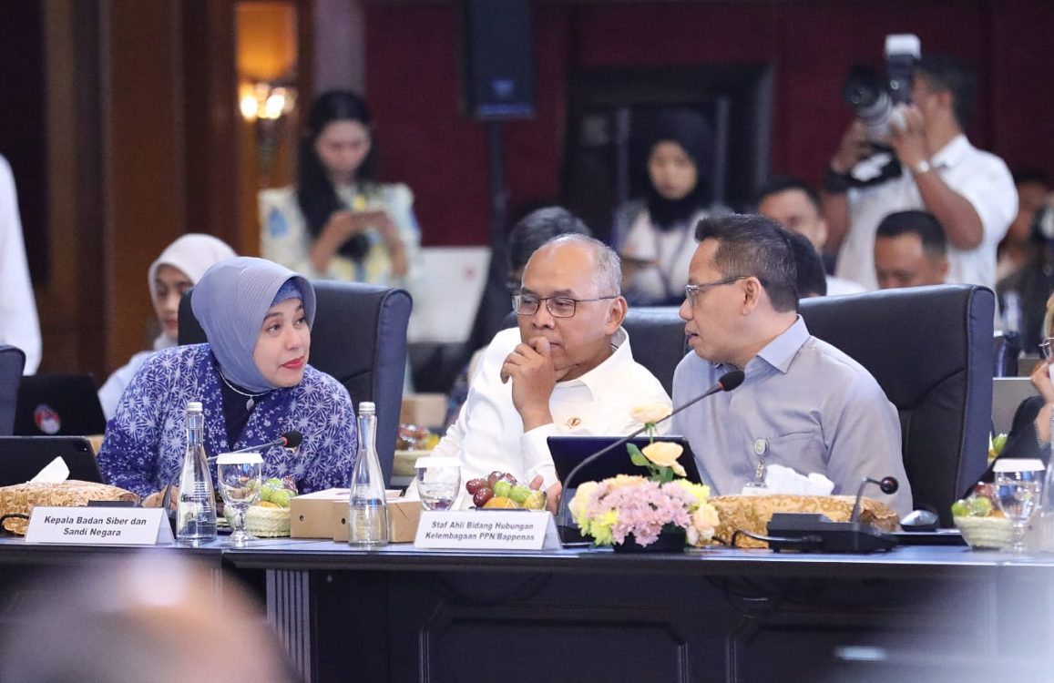 : Untuk memastikan setiap kucuran dana tunai ini benar-benar tepat sasaran dan kedap dari retasan, BSSN siap menjadi garda terdepan mengawal transisi mahabesar menuju sistem Perlinsos Digital 2027.