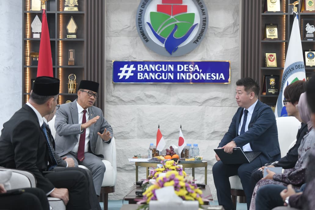 : Menteri Desa dan Pembangunan Daerah Tertinggal (Mendes PDT) Yandri Susanto akan mengirim sedikitnya 30.000 pemuda desa untuk mengikuti program magang dan beasiswa di Jepang melalui kerja sama dengan Exceed Cooperative Japan. (Foto: Humas Kemendes PDT)
