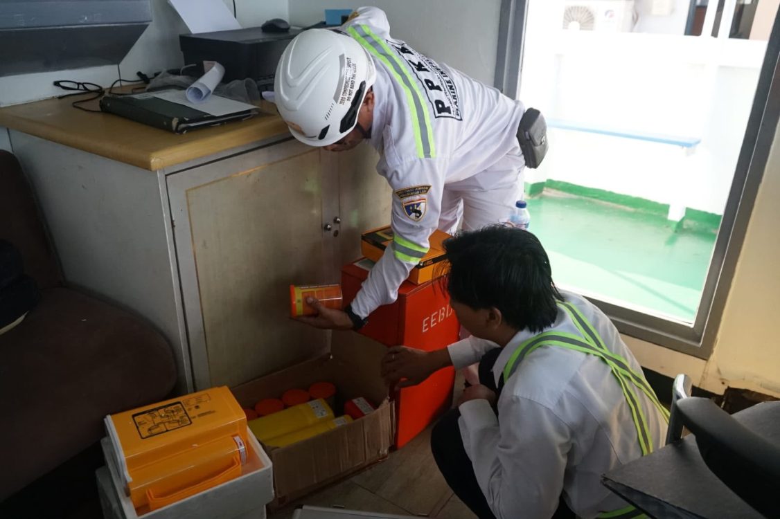 : Kementerian Perhubungan melalui Direktorat Jenderal Perhubungan Laut menggencarkan pemeriksaan keselamatan kapal penumpang dan Roll-on/Roll-off (Ro-Ro) melalui Kampanye Pemeriksaan Terkonsentrasi atau Concentrated Inspection Campaign (CIC) di delapan pelabuhan. (Foto: Humas Kemenhub)