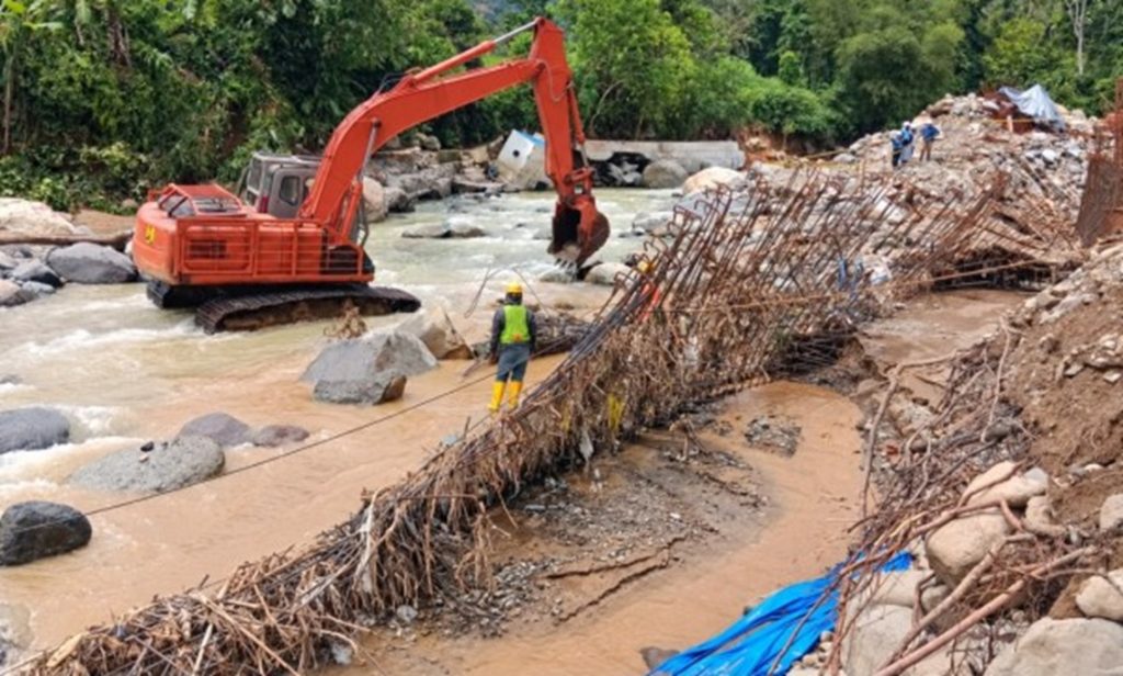 Kementerian PU Percepat Pemulihan Infrastruktur Air Minum Pascabanjir di Padang