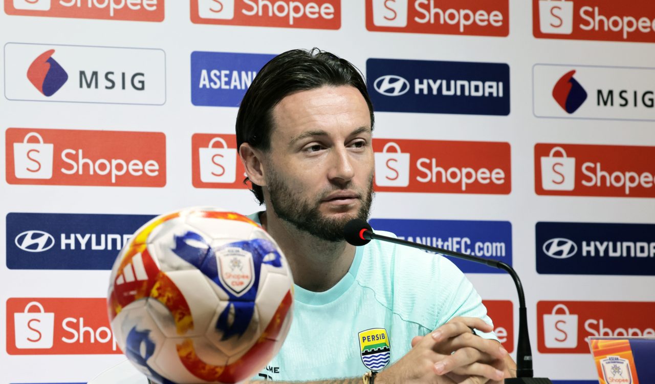 Klok Ingin Bawa Dominasi Persib Ke Asia Tenggara