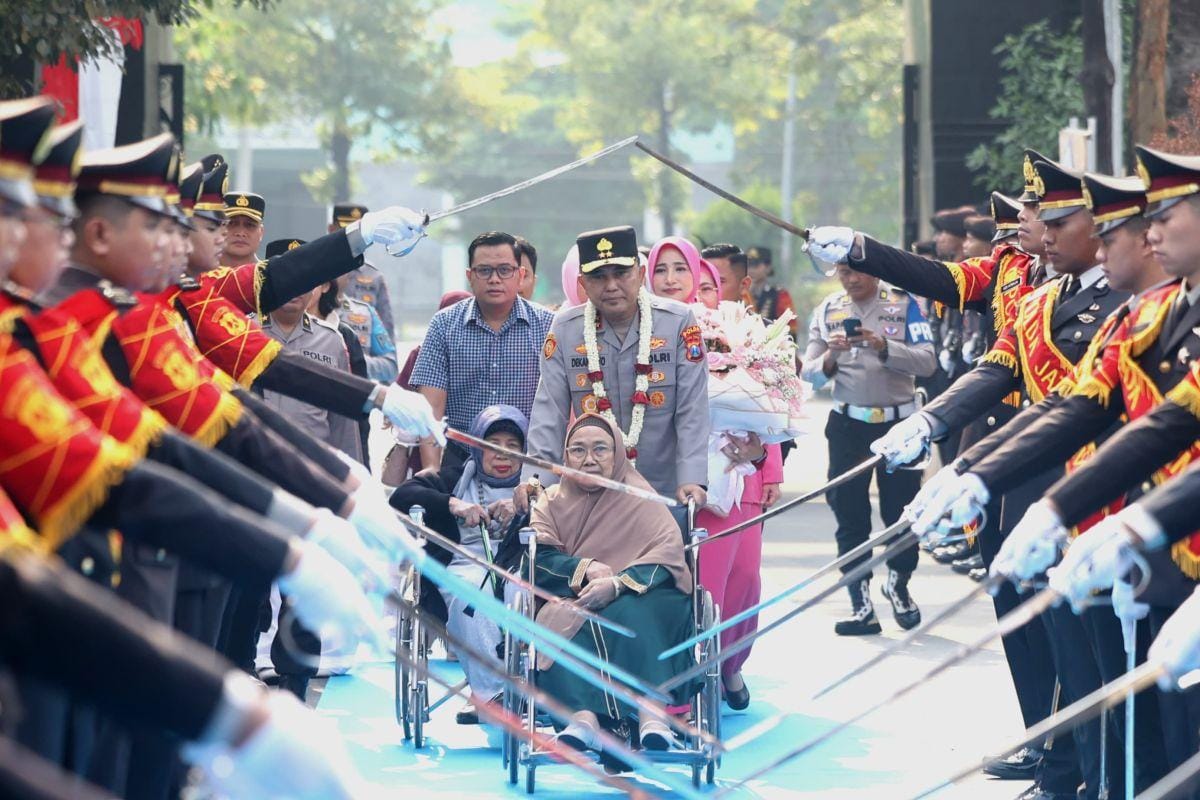 Lindungi Generasi Muda, Kapolda Jatim Tegaskan Berantas Peredaran Obat Keras Ilegal