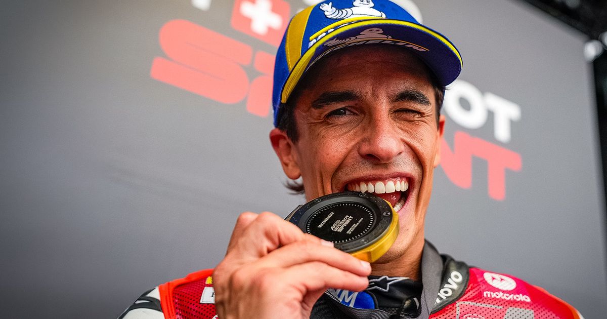 Marc Marquez takes title lead with Sprint win, Martin crashes out of epic battle