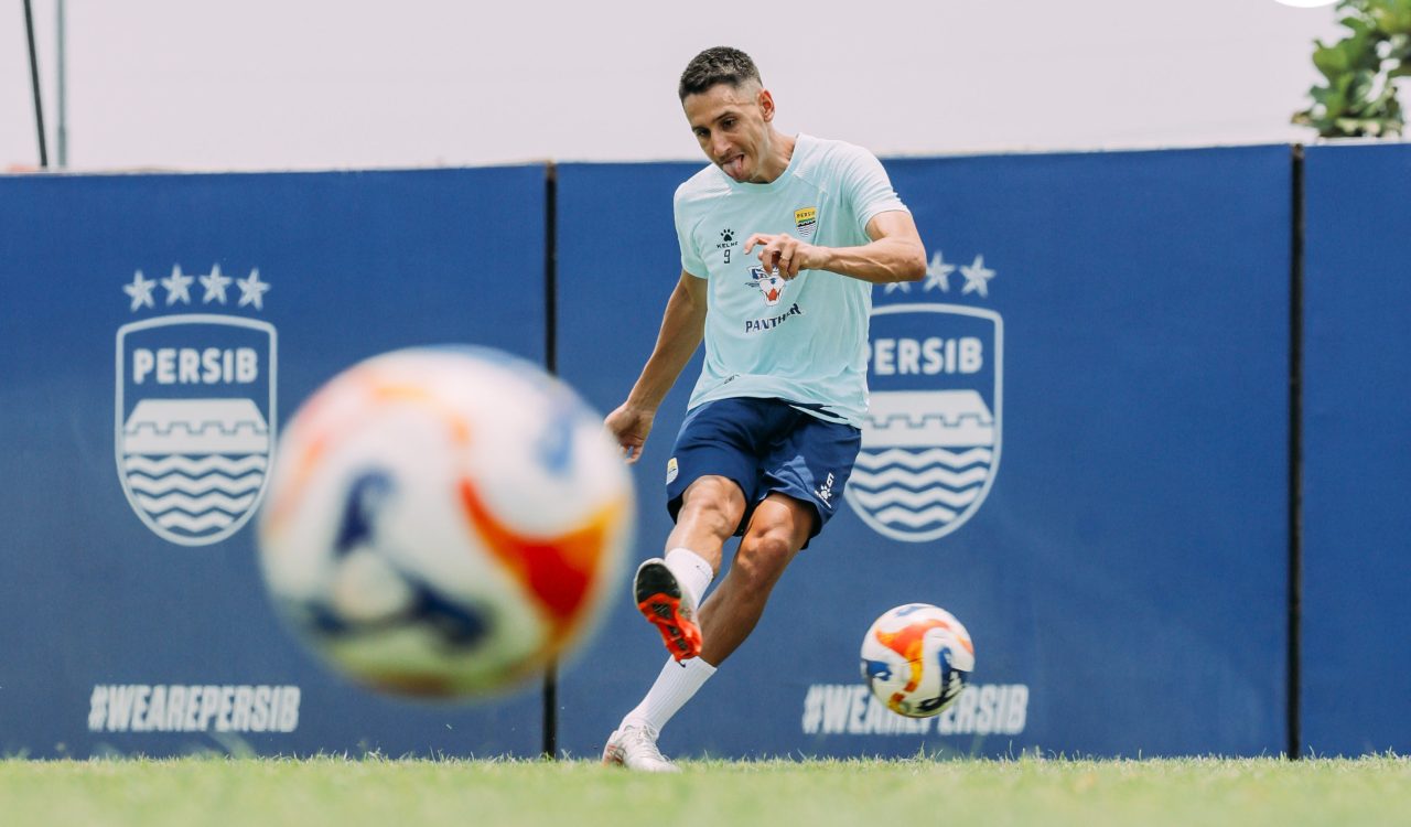 Menalo Nyatakan Kesiapan Hadapi Port Fc