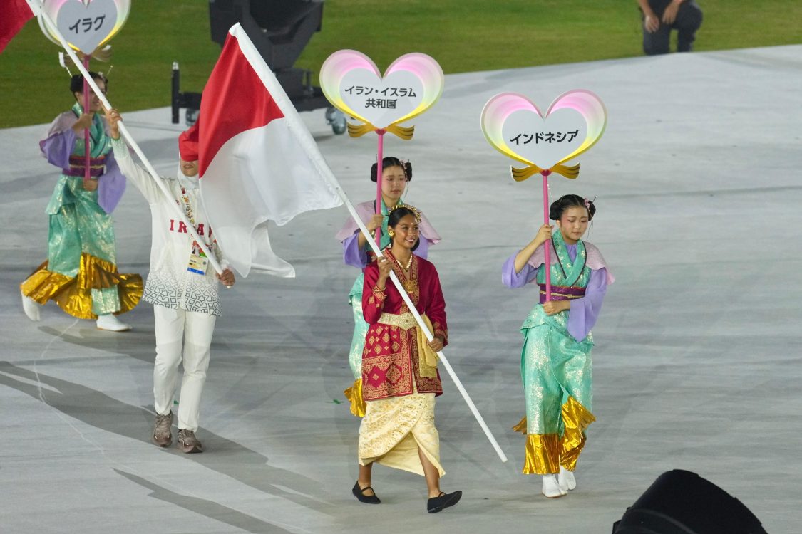 : Atlet tenis Indonesia, Meydiana Laviola Reinnamah, dipercaya menjadi pembawa bendera atau flag bearer kontingen Indonesia pada upacara penutupan Asian Games Aichi-Nagoya 2026 di Stadion Paloma Mizuho, Nagoya, Jepang, Minggu (4/10/2026). (Foto Humas Kemenpora)