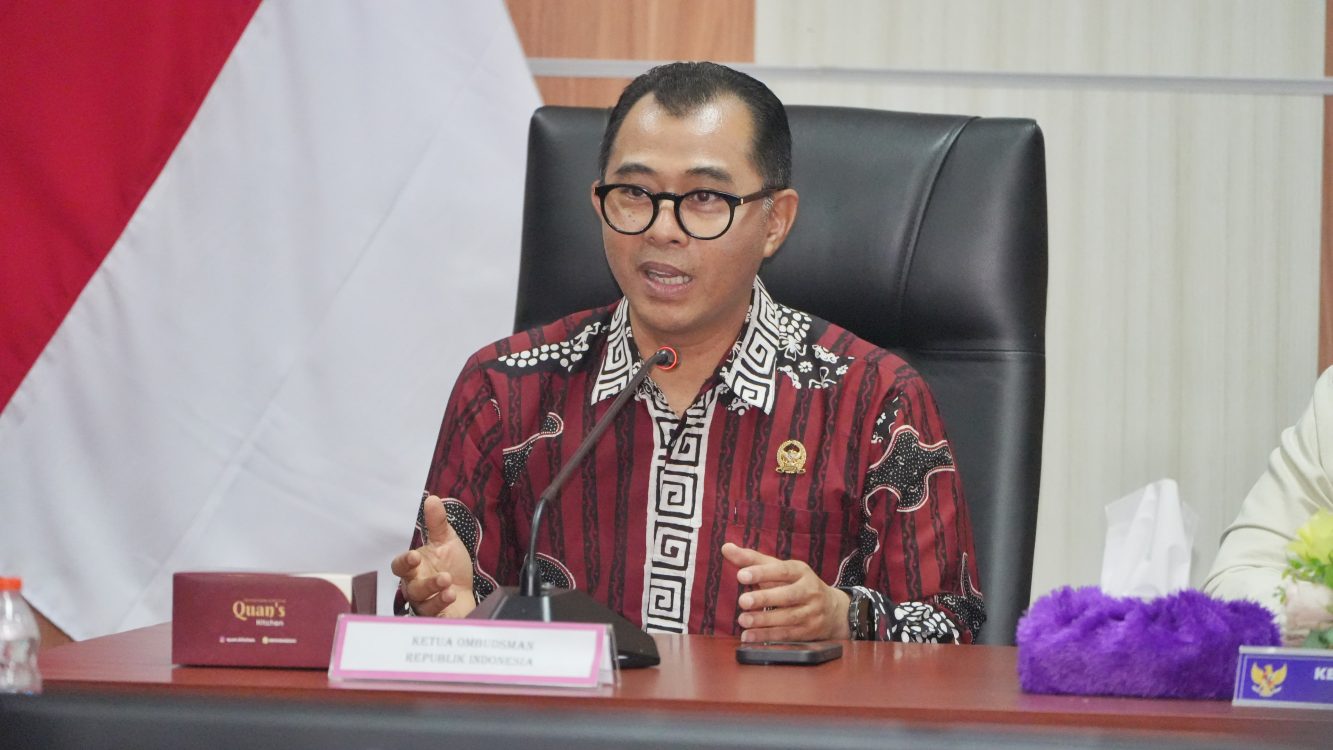 : Ketua Ombudsman RI Nuzron Joher dalam pertemuan dengan Badan Penyelenggara Jaminan Produk Halal (BPJPH) di Jakarta, Kamis (8/10/2026)./Foto Humas BPJPH
