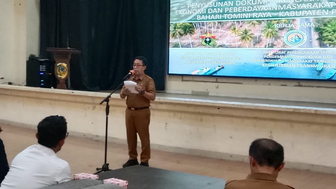: Pemkab Parigi Moutong bersinergi dengan Universitas Hasanuddin dan Kementerian Transmigrasi mematangkan penyusunan Dokumen Rencana Teknis Pengembangan Ekonomi Kawasan Transmigrasi Bahari Tomini Raya melalui FGD di Parigi Moutong, Selasa (6/10/2026).