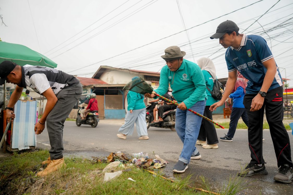 : Pemerintah Kota Dumai rutin menggelar aksi Gotong Royong. (foto: MC Dumai)