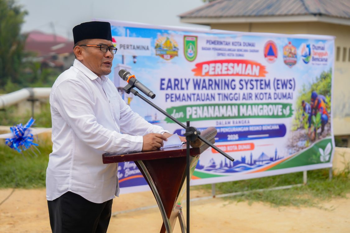 : Pemerintah Kota Dumai secara resmi meluncurkan Early Warning System (EWS) Pemantauan Tinggi Air sekaligus menggelar aksi penanaman mangrove. (foto: MC Dumai)