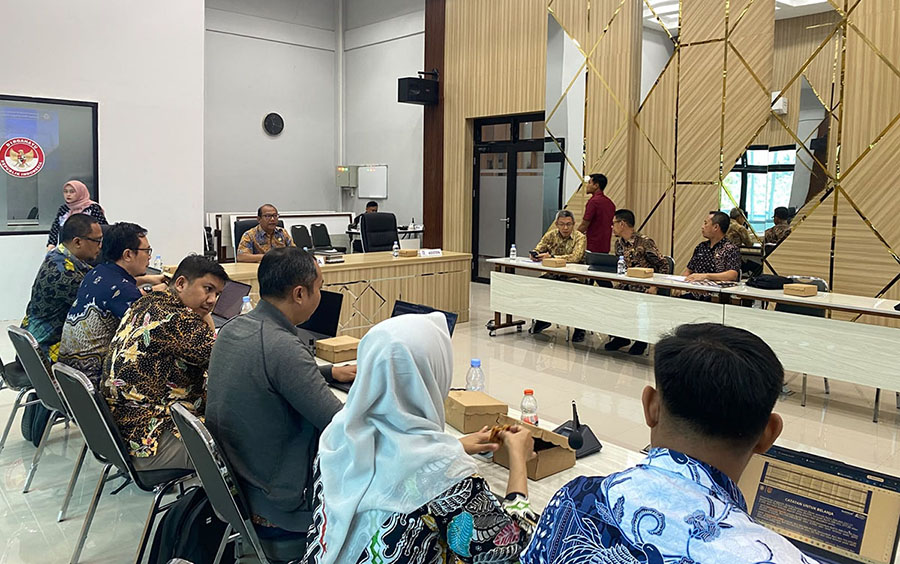 : Rapat Tim Anggaran Pemerintah Daerah (TAPD) yang membahas postur Rancangan APBD (RAPBD) 2027 pasca rilis alokasi Transfer ke Daerah (TKD) dalam Perpres APBN 2027. (foto Septian)