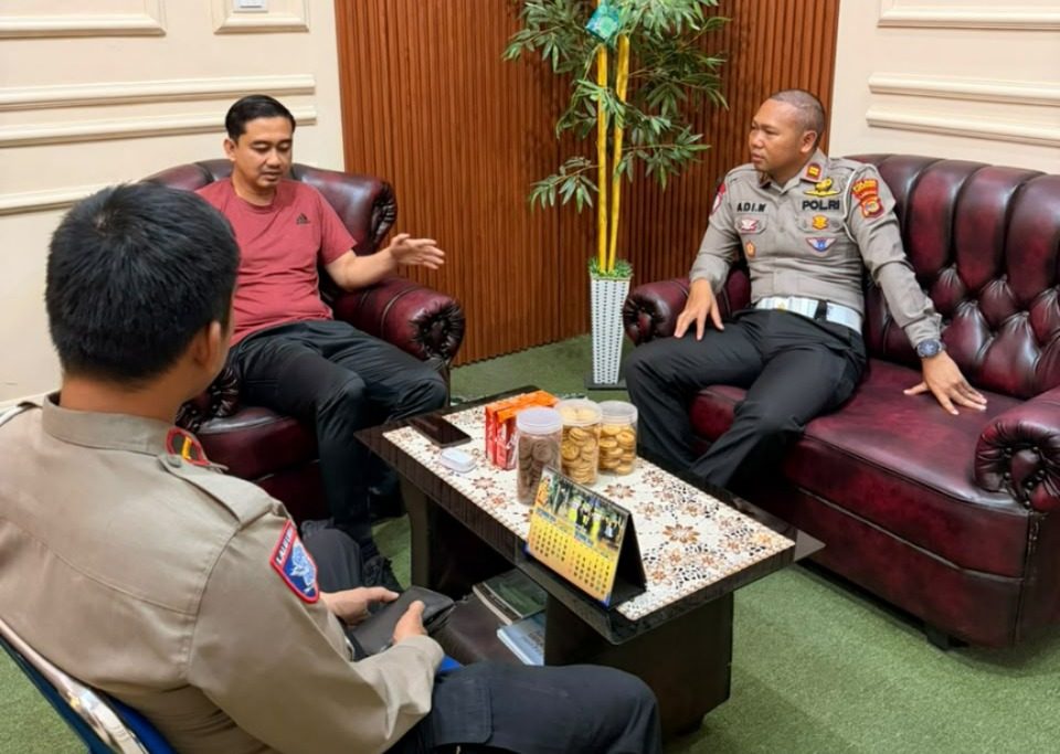 Perkuat Digitalisasi dan Edukasi Lalu Lintas, Satlantas Polres Pringsewu Gandeng Diskominfo