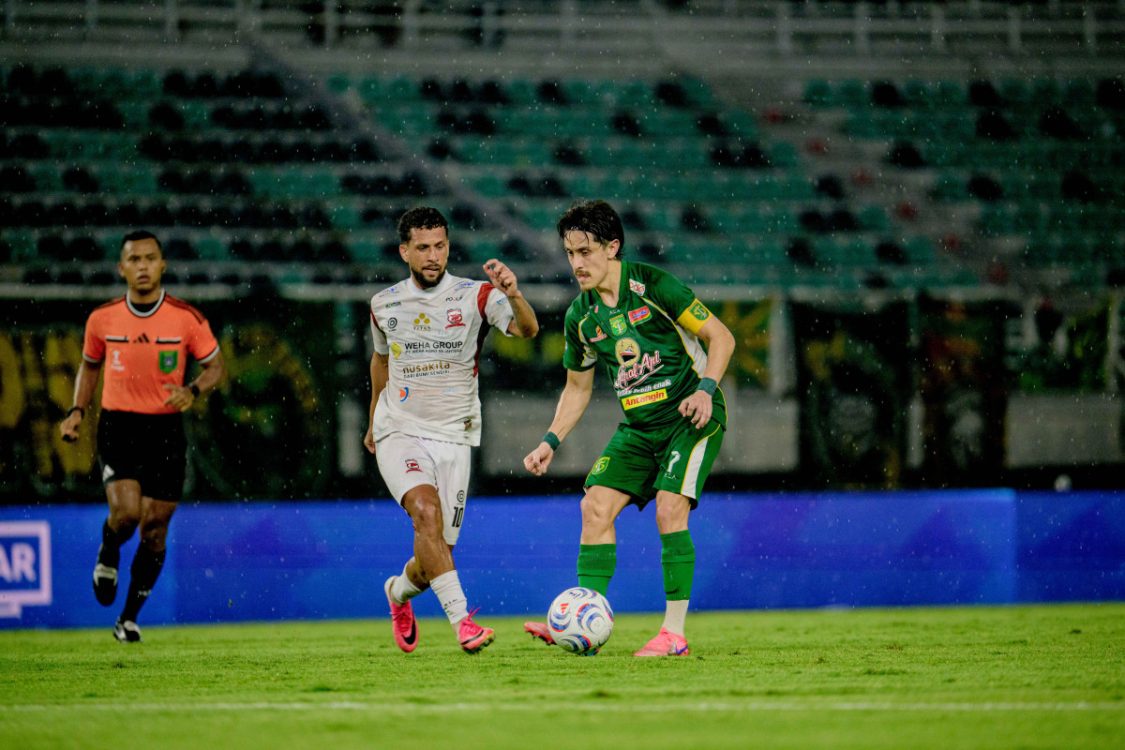 Persebaya Kunci Kemenangan Derby Suramadu di Menit-Menit Akhir