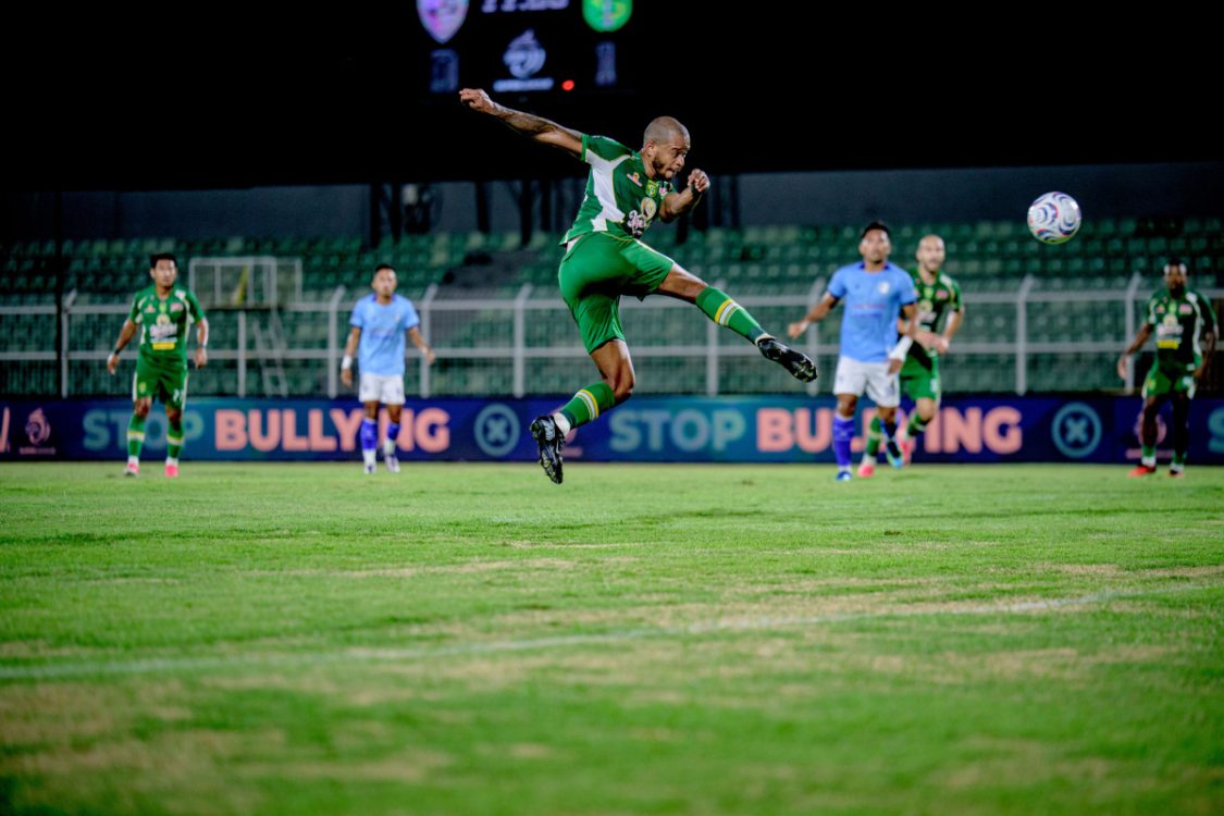 Persebaya Menang Tipis atas Isenmulang, Tiga Poin Penting Dibawa Pulang