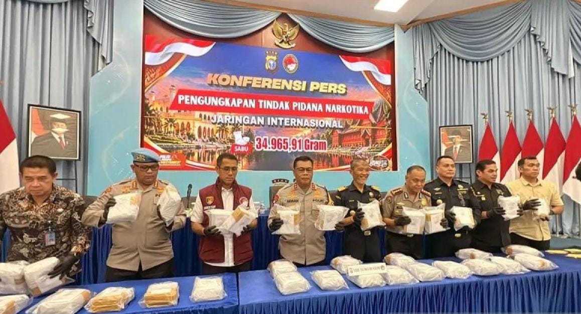 Polda Riau Bongkar Jaringan Sabu Internasional, 35 Kilogram Narkoba Disita dan Lima Tersangka Ditangkap