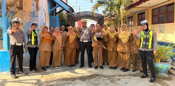 Police Goes to School, Satlantas Sumenep Tanamkan Kesadaran Tertib Berlalu Lintas ke Siswa SMP