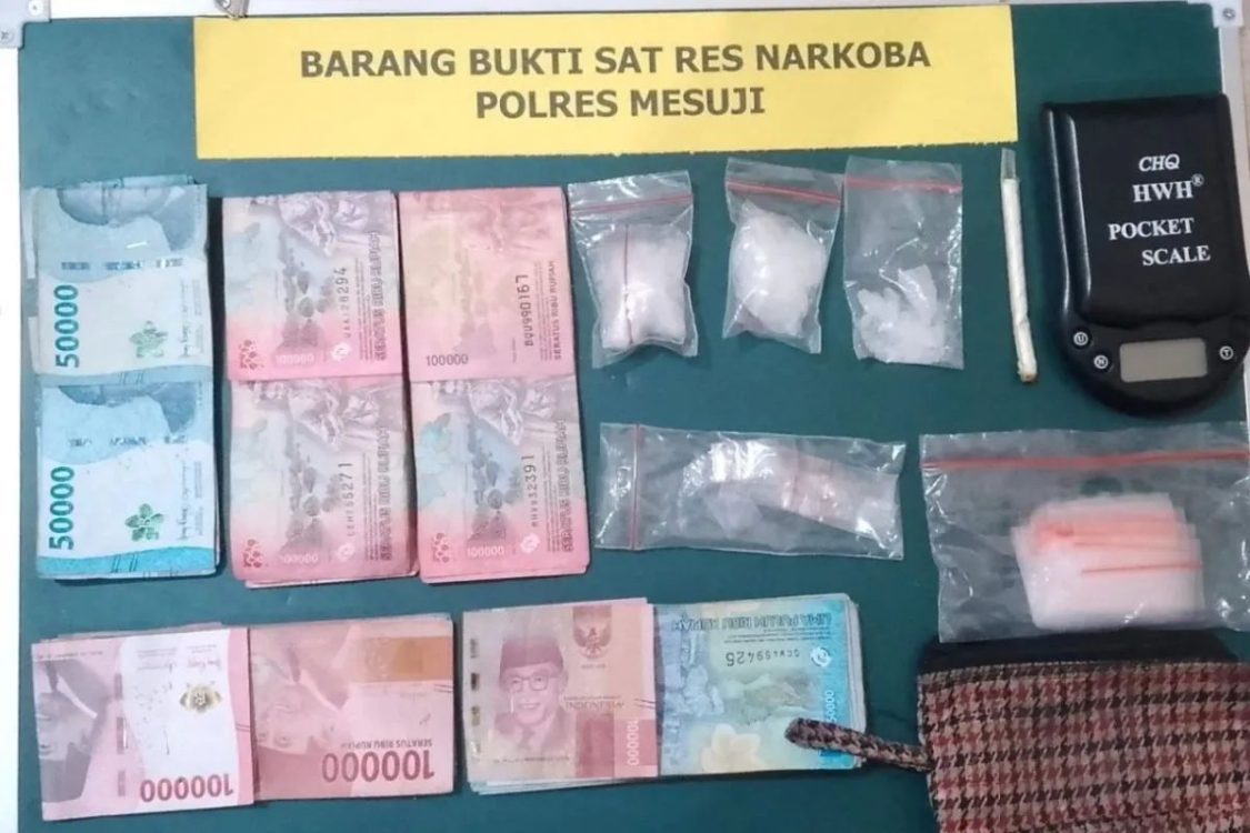 Polisi Bongkar Peredaran Narkoba di Mesuji, Senjata Api Rakitan Ikut Disita