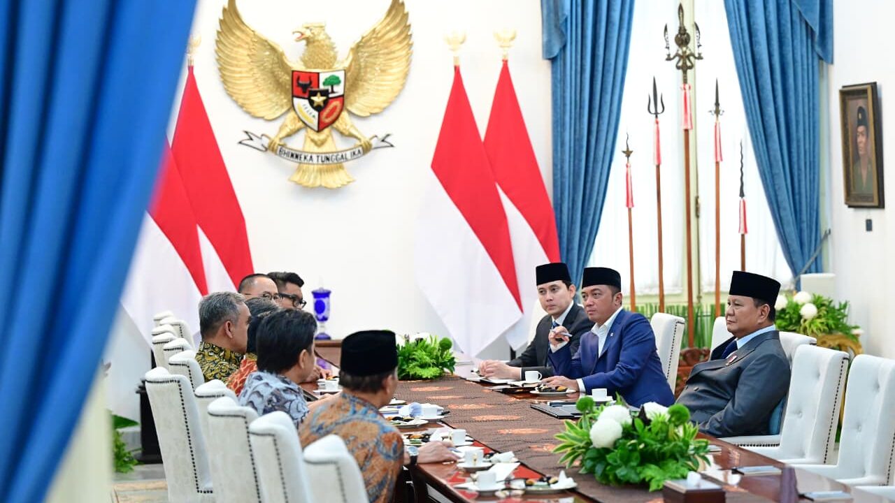 : Presiden Prabowo Subianto menerima jajaran pimpinan Majelis Permusyawaratan Rakyat (MPR) RI di Istana Merdeka, Jakarta, pada Senin (3/8/2026). (Foto: BPMI Setpres/Muchlis Jr)