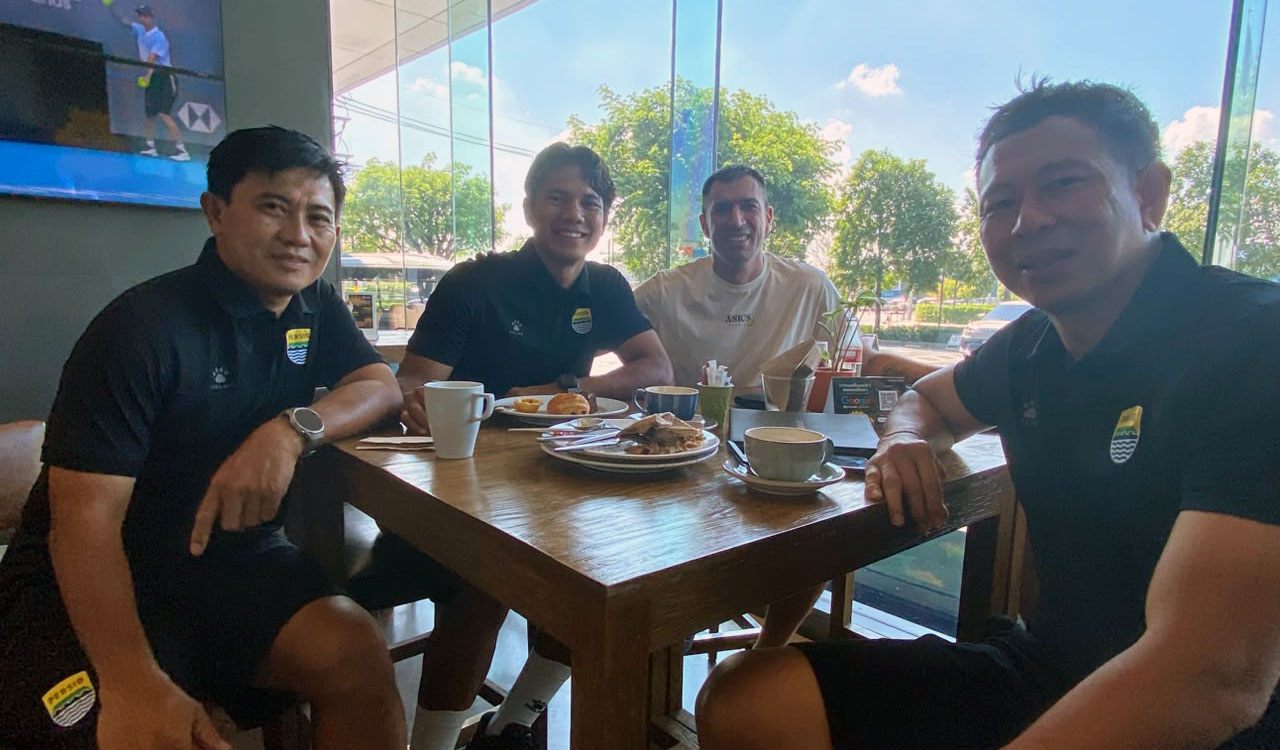 Reuni Para Juara Persib Di Thailand