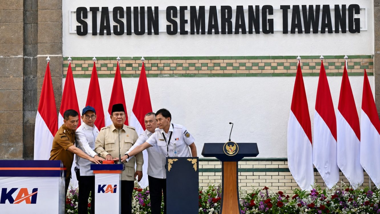 : Presiden Prabowo Subianto meresmikan Revitalisasi Stasiun Semarang Tawang di Kota Semarang, Provinsi Jawa Tengah, pada Kamis (30/7/2026). Foto: BPMI Setpres/Cahyo