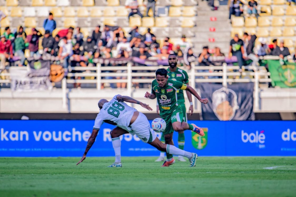 Sempat Tertinggal, Persebaya Tutup Babak Pertama dengan Skor 1-1