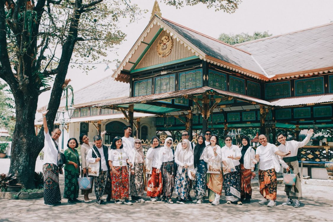 Siaran Pers: Kemenpar Dorong TA/TO Nusantara Ciptakan Paket Wisata Tematik Baru Lewat Famtrip