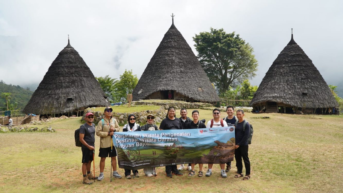 Siaran Pers: Kementerian Pariwisata Perkuat Promosi Wisata Daratan Flores melalui Pengalaman Autentik Labuan Bajo