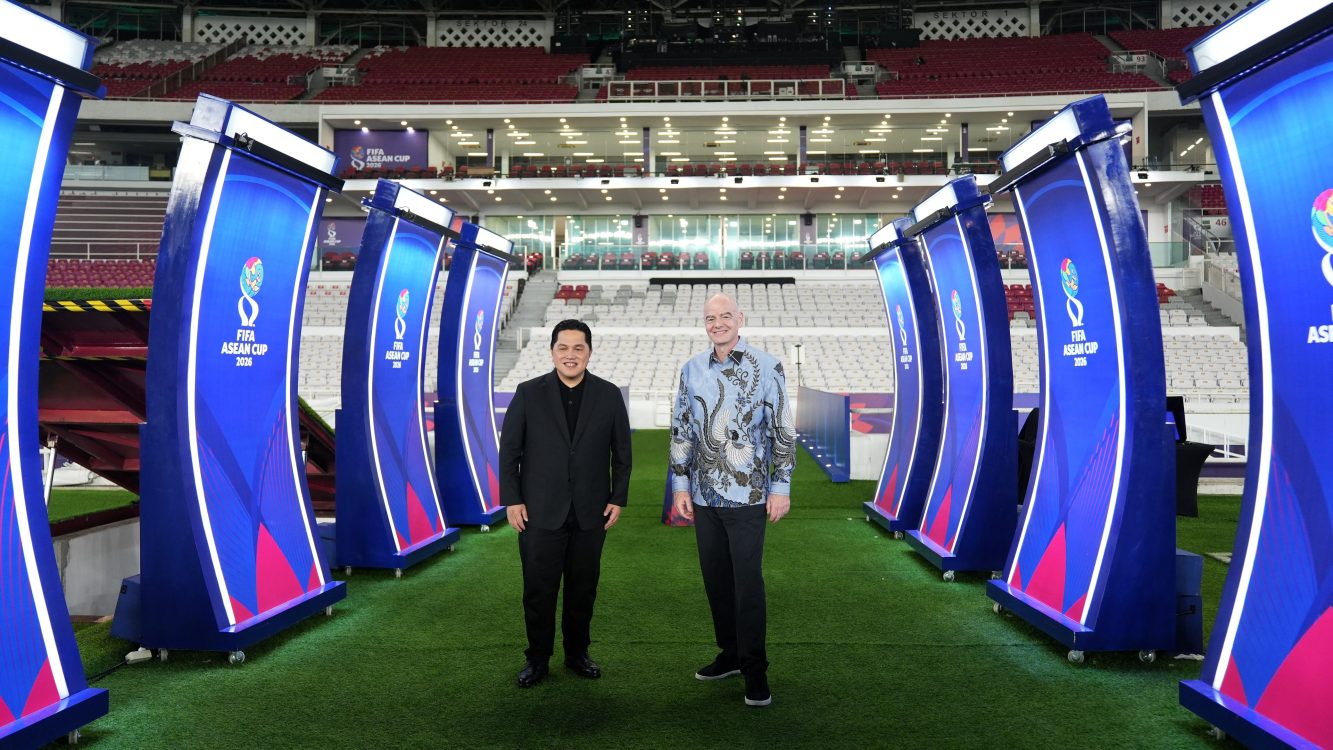 : Presiden FIFA Gianni Infantino bersama Ketua Umum PSSI Erick Thohir meninjau SUGBK untuk memastikan kesiapan stadion menggelar final dan penutupan FIFA ASEAN Cup 2026. Indonesia akan menghadapi Thailand pada Senin (5/10/2026) pukul 20.00 WIB./Foto Humas Kemenpora