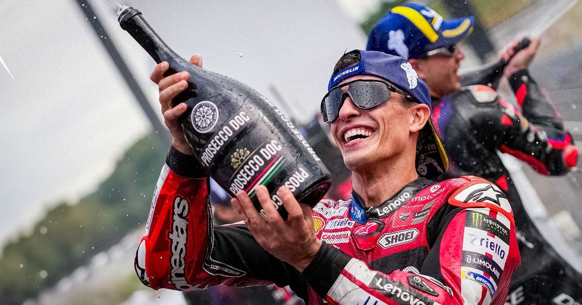 Two points in it: Marc Marquez doubles up at Motegi to reel in Martin