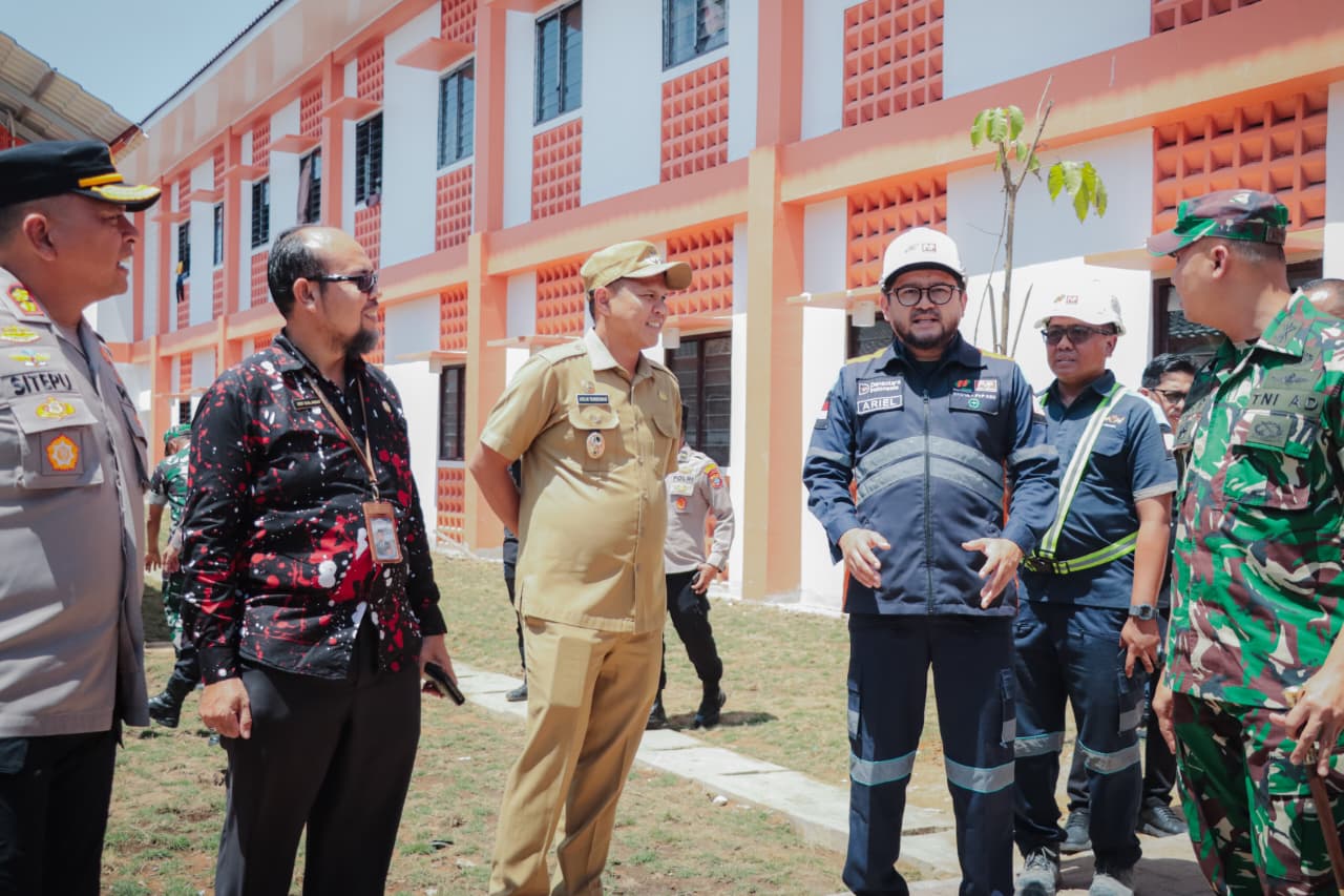 : Wakil Bupati Serdang Bedagai (Wabup Sergai) Adlin Tambunan bersama unsur Forkopimda meninjau langsung pelaksanaan Program Taruna Bhakti Akademi TNI di Sekolah Rakyat Kabupaten Sergai, Sei Rampah, Selasa (4/8/2026)/ MC Sergai.