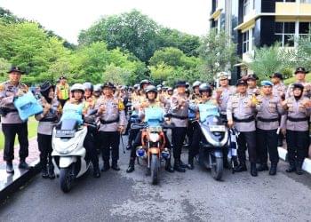 Polda Sumbar Distribusikan Bantuan ke Lima Lokasi Bencana di Padang