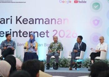 Keluarga dan Ruang Siber Penting dalam Penguatan Karakter di Era Digital